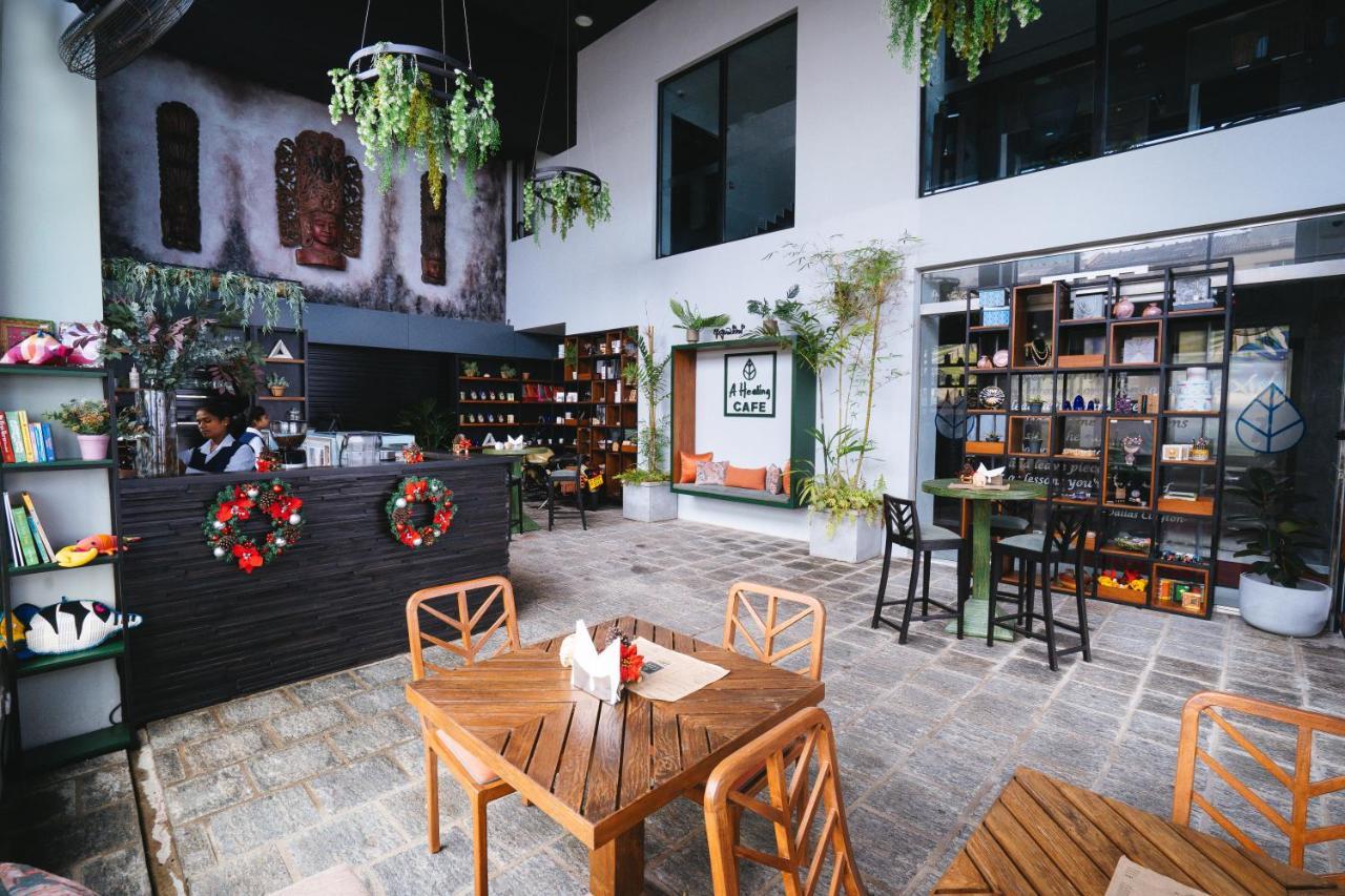 Maradha Colombo Hotel Екстериор снимка